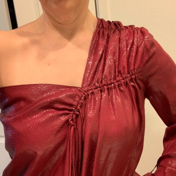 Wine-colored Rare Roland Mouret one-shoulder top - Picture 2 of 4
